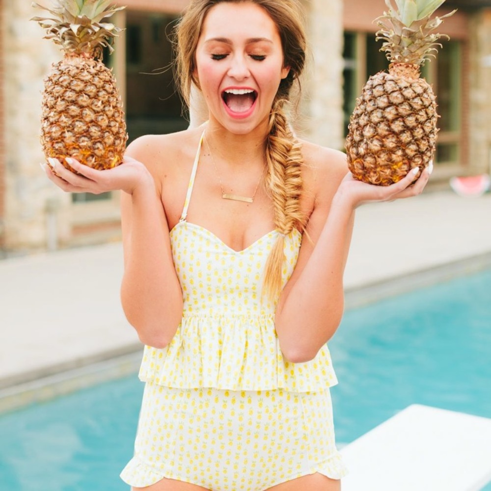 Vintage kortni jeane pineapple sz large swim set